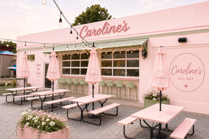 0610CAROLINES 1