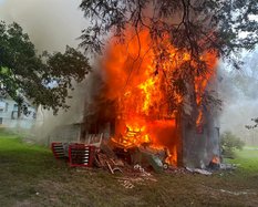 House fire 01