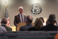 070826_Judicial Town Hall_0015.jpg