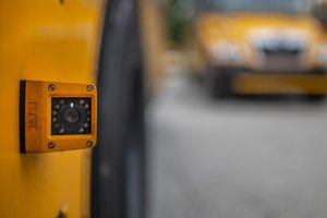 BUS 3.jpg