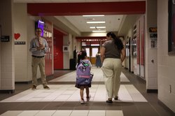080426_First Day of School_0149.jpg