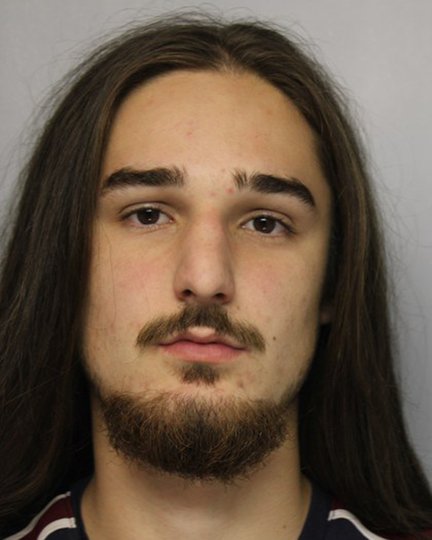 Police: Man broke into Braselton smoke shop, then rode golf cart home