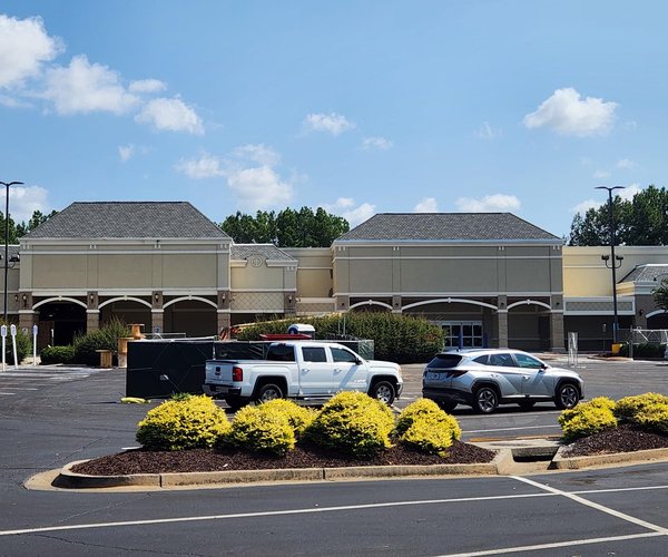 09292026 NEWSTORES 1.jpg