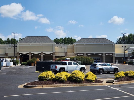 09292026 NEWSTORES 1.jpg