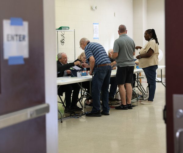 101326_EarlyVoting_188.jpg