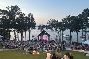 Lakeside Peachtree Pointe Amphitheater.jpg